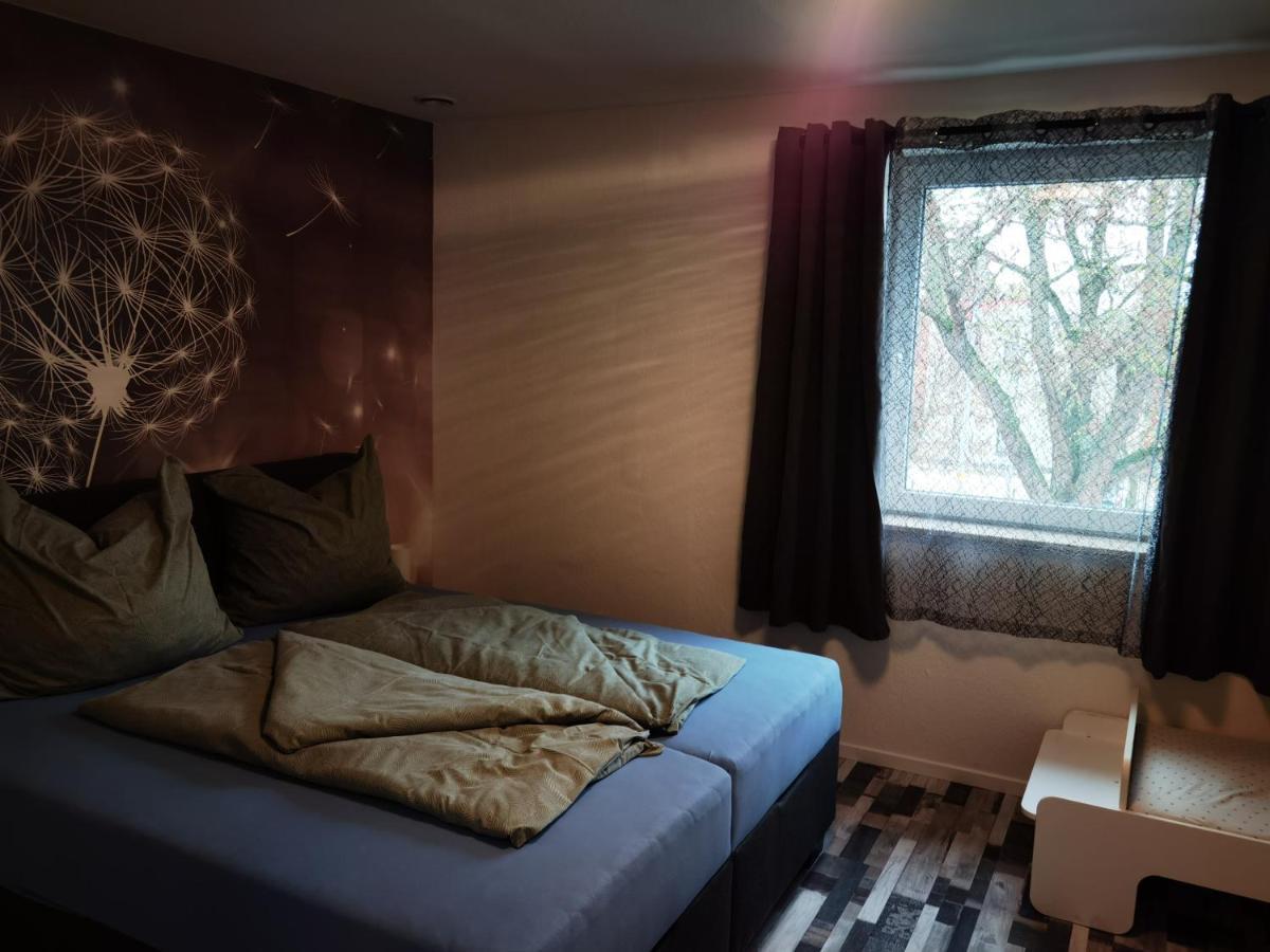 Modernes Behagliches Haus Mit Kamin, Terrasse Und Garten Magdeburg Eksteriør bilde